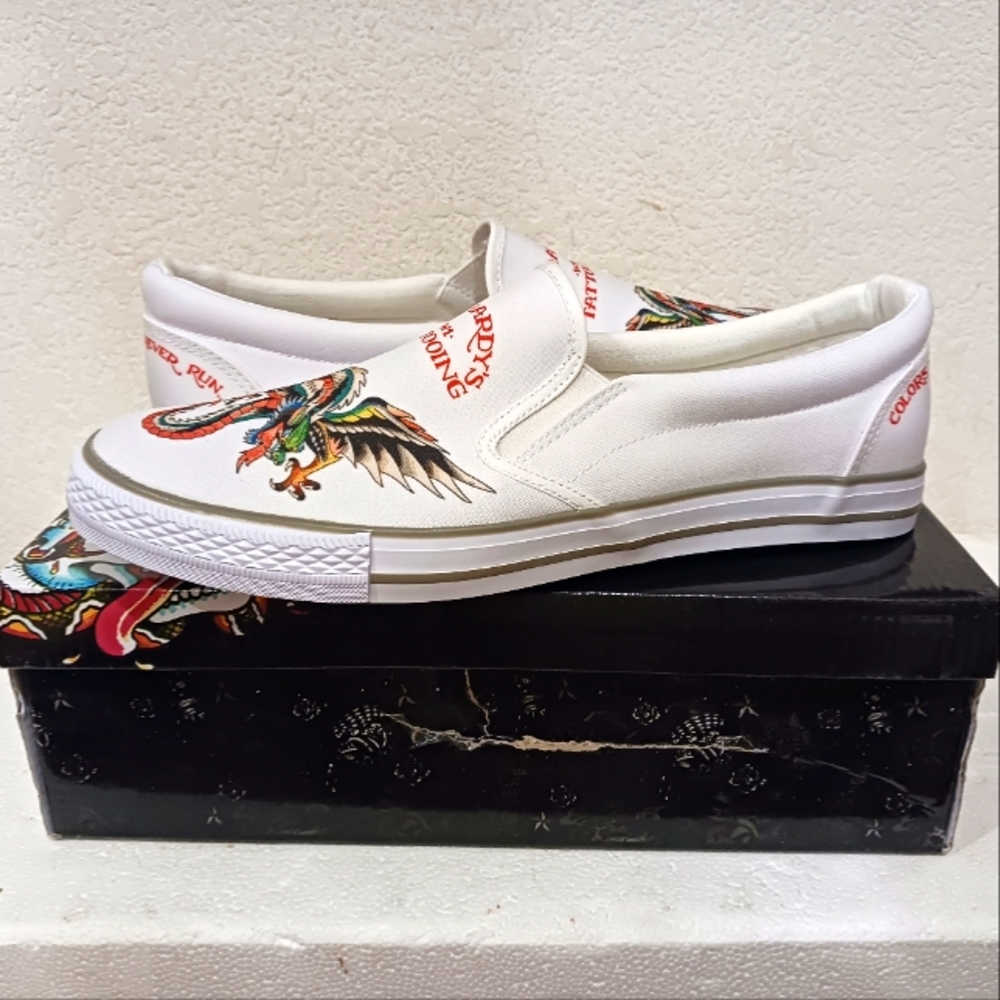 Ed Hardy - Picture 2 of 4